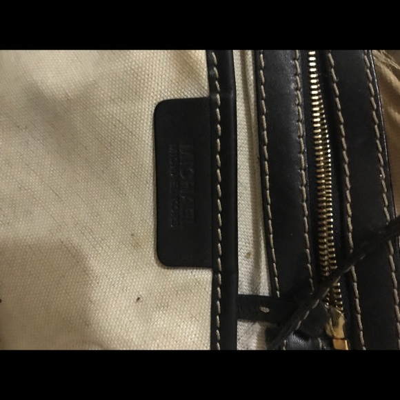 Accepting most OFFERS Michael Kors leather  bag - Picture 6 of 16